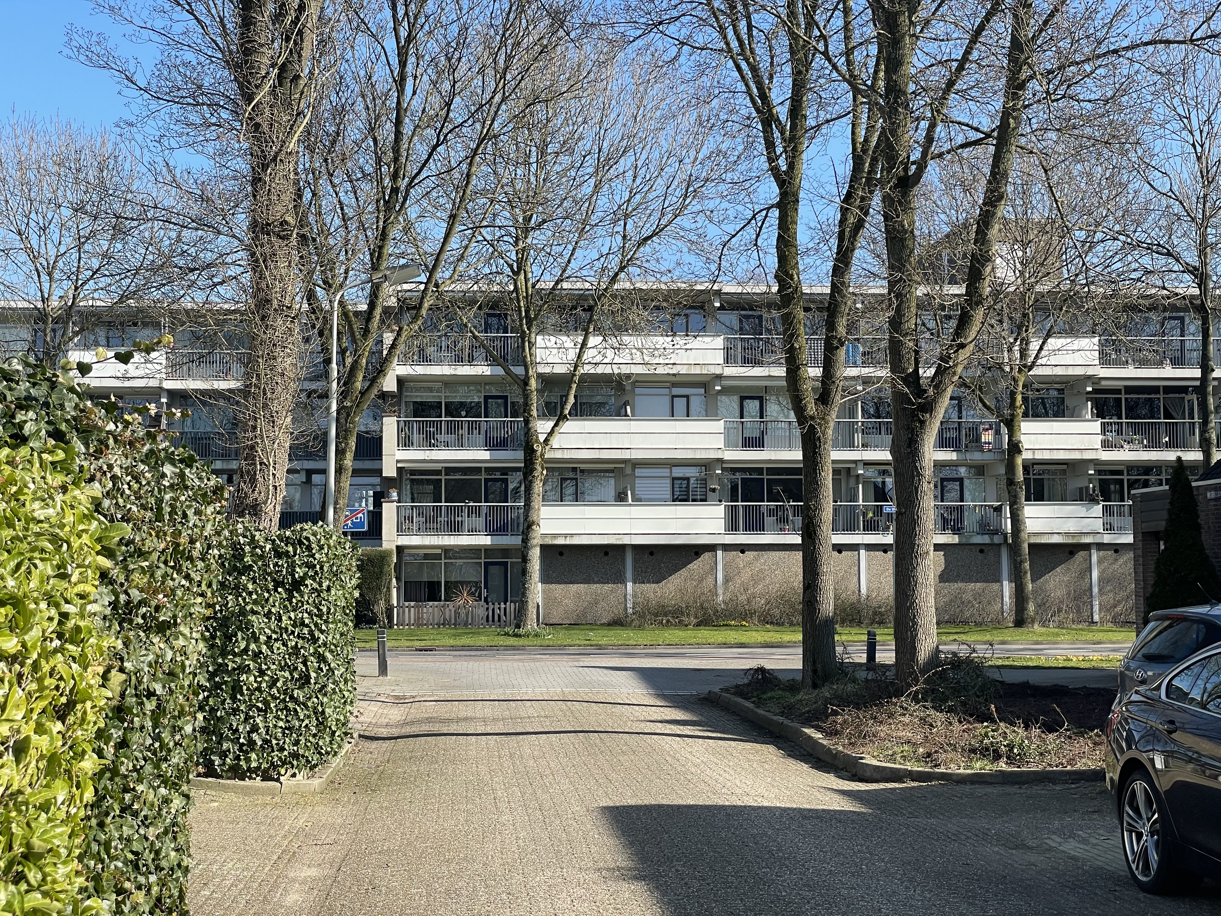 Thuis
